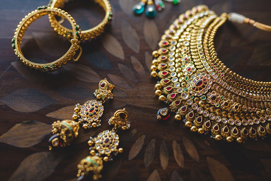 gold jewellery